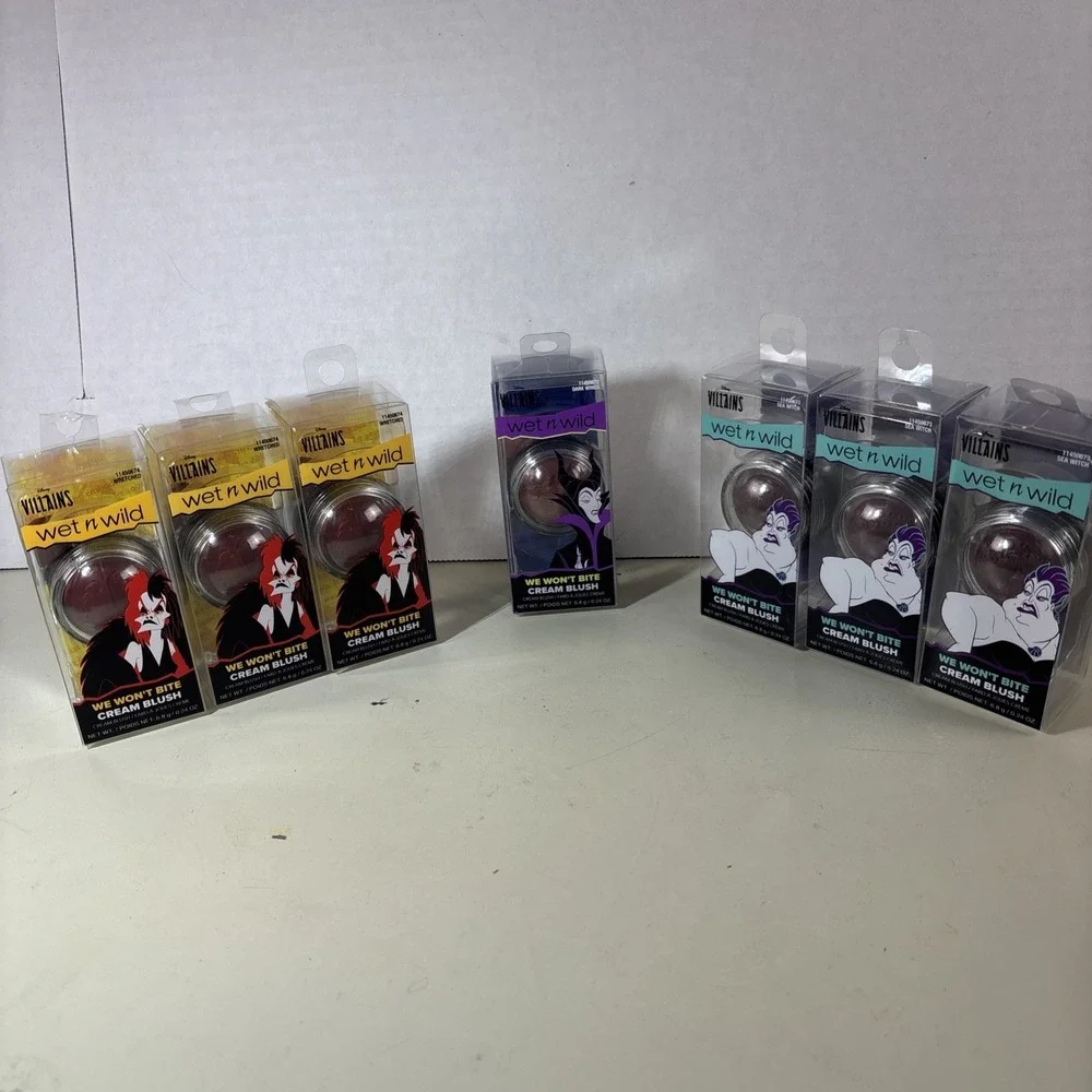 Wet N Wild Disney Villains We Won't Bite Cream Blush Villainous Queen Lot of 7